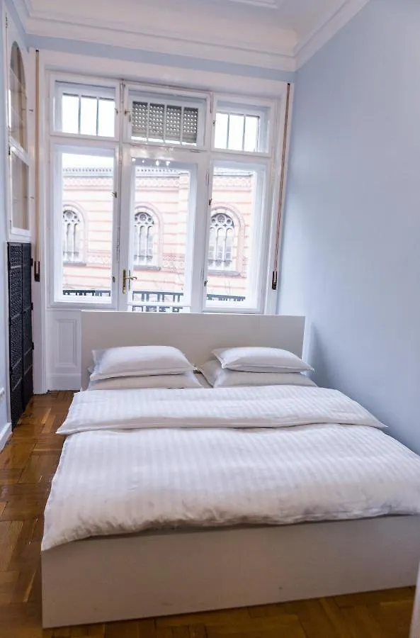 Luxury Downtown 3 Bedroom Apartment By Synagoge With Beautiful View Βουδαπέστη 0*,