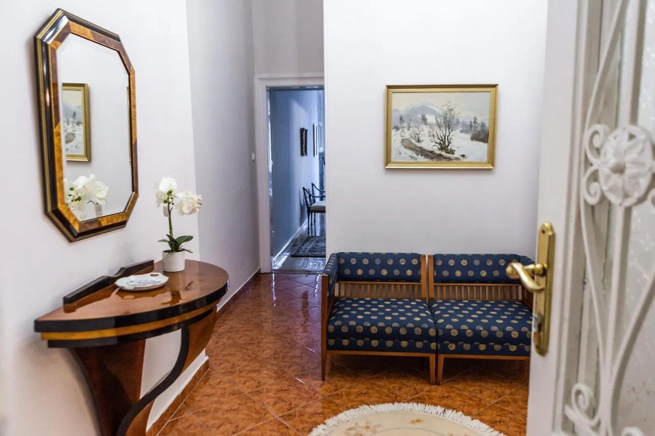 Luxury Downtown 3 Bedroom Apartment By Synagoge With Beautiful View Βουδαπέστη 0*,