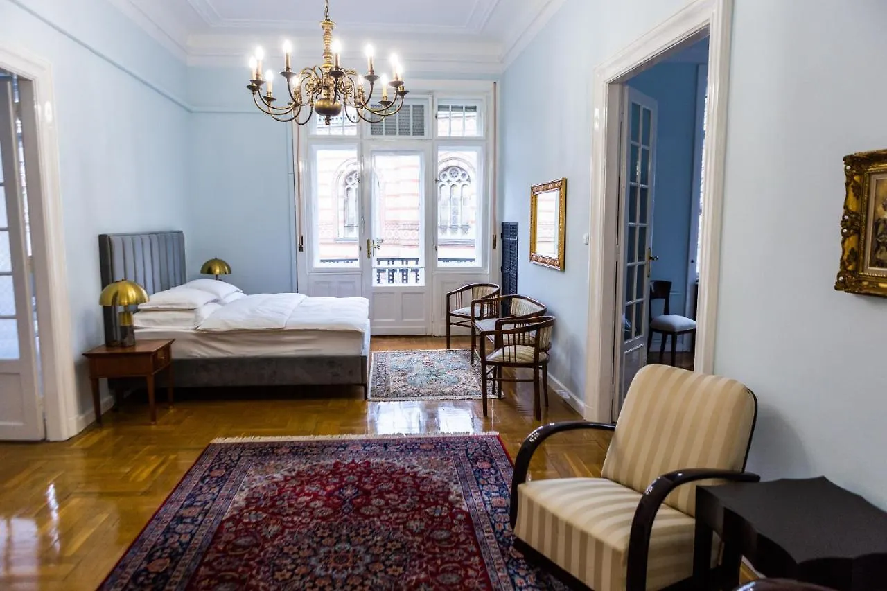 Luxury Downtown 3 Bedroom Apartment By Synagoge With Beautiful View Budapest 0*,