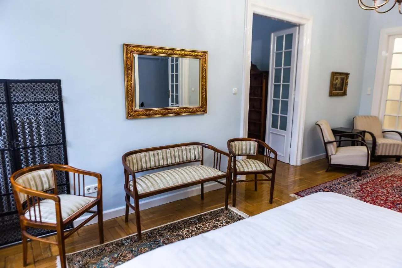 Luxury Downtown 3 Bedroom Apartment By Synagoge With Beautiful View Budapest Ungarn